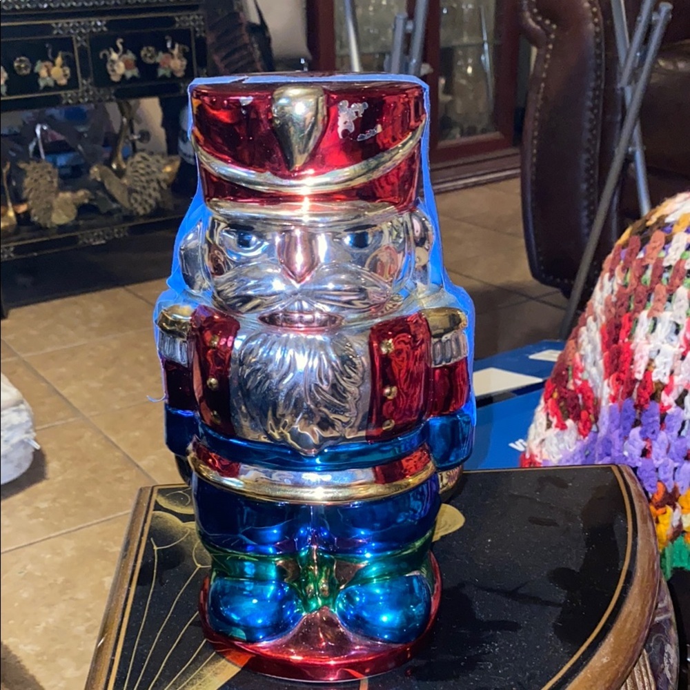 BX44 Colorful Nutcracker Candy Dish Figurine